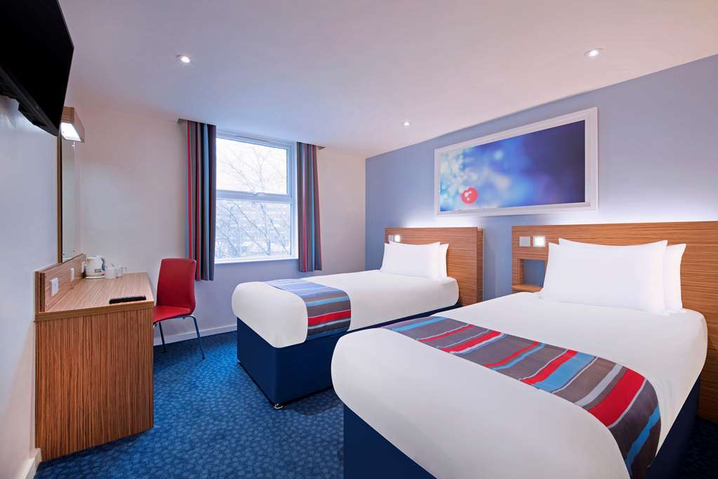 Travelodge Plymouth Roborough الغرفة الصورة